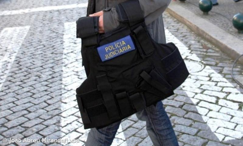 Homem é atingido por tiro de caçadeira em Ponta Delgada – Imagem 1